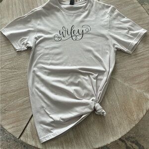 Gildan Tan 'Wifey' Short Sleeve Tee